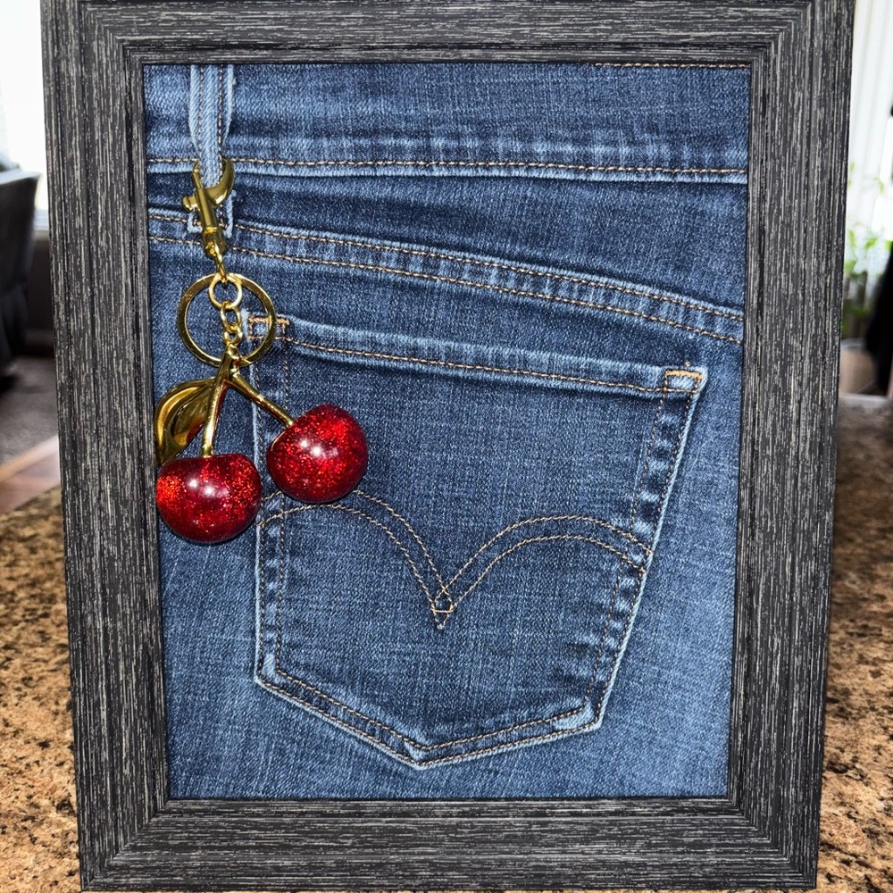 Unique upcycled denim pocket 8x10 frame.